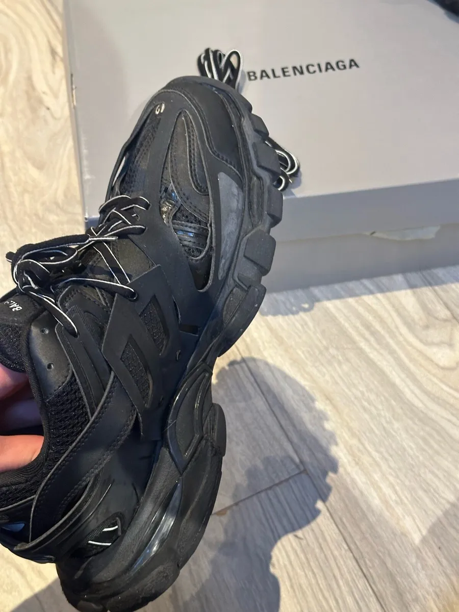 Balenciaga track runs authentic - Image 4