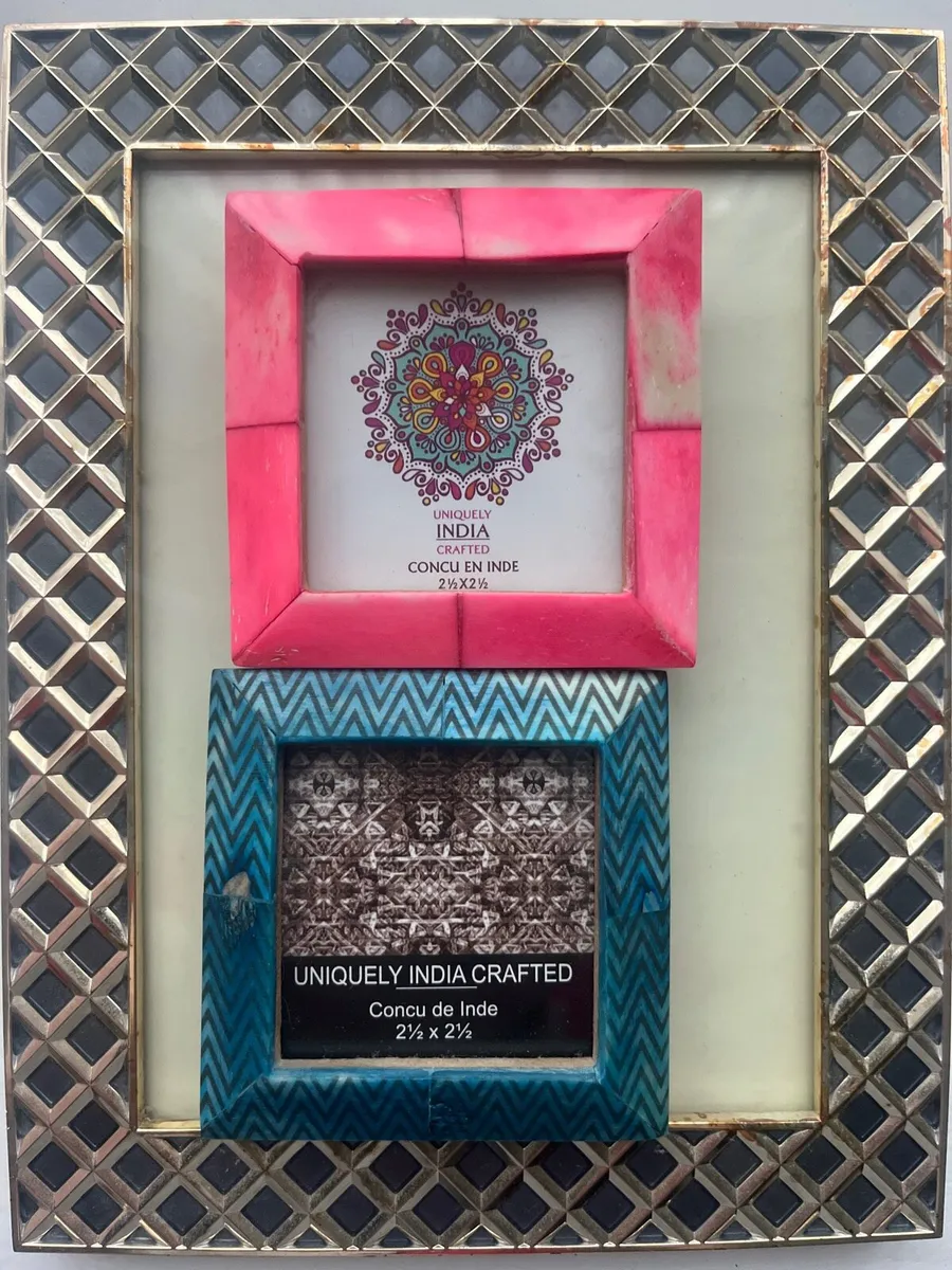 Bundle of photo frames together €15 - Image 1