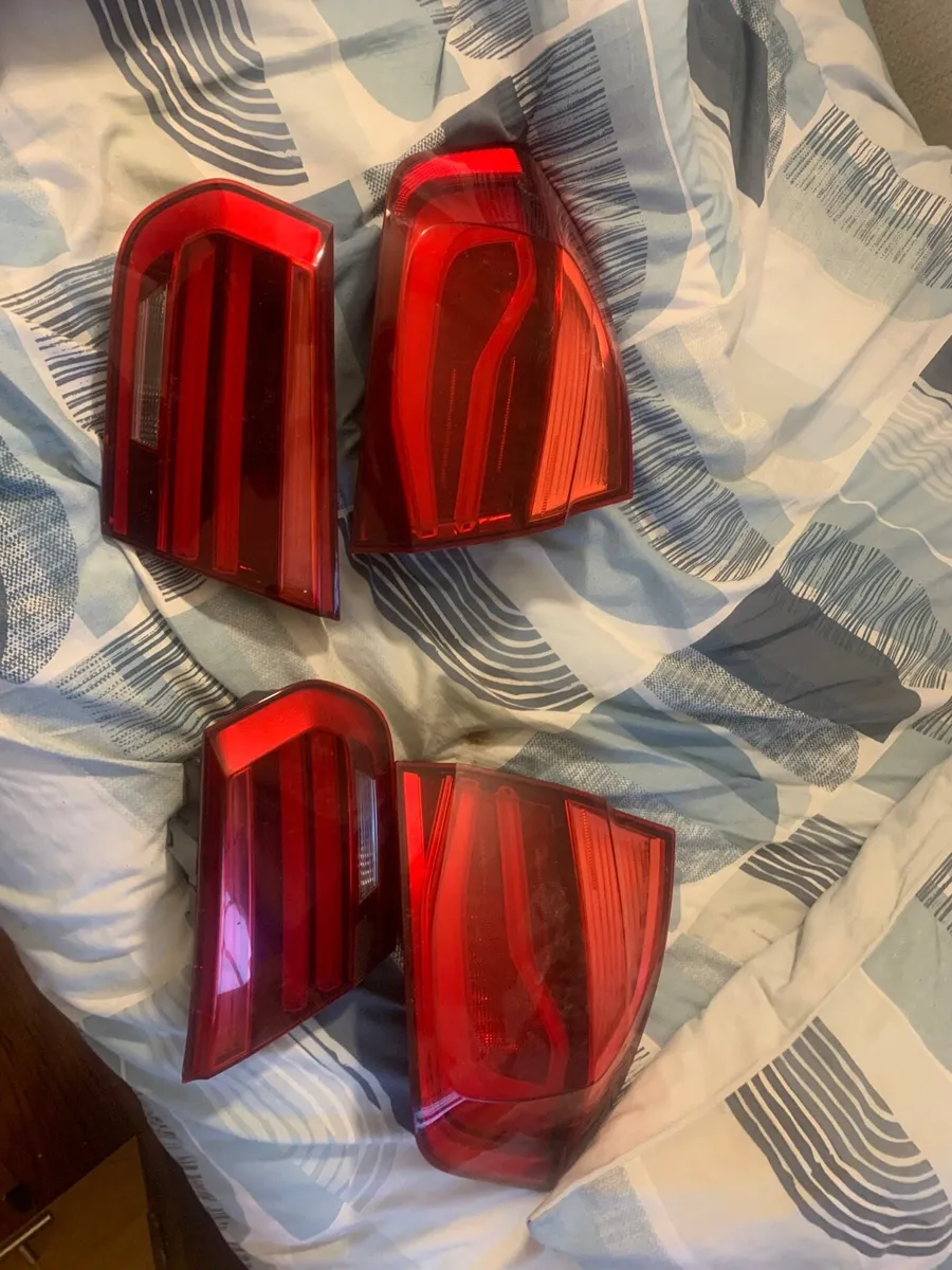 Bmw F80 back lights will fit F30 to - Image 1