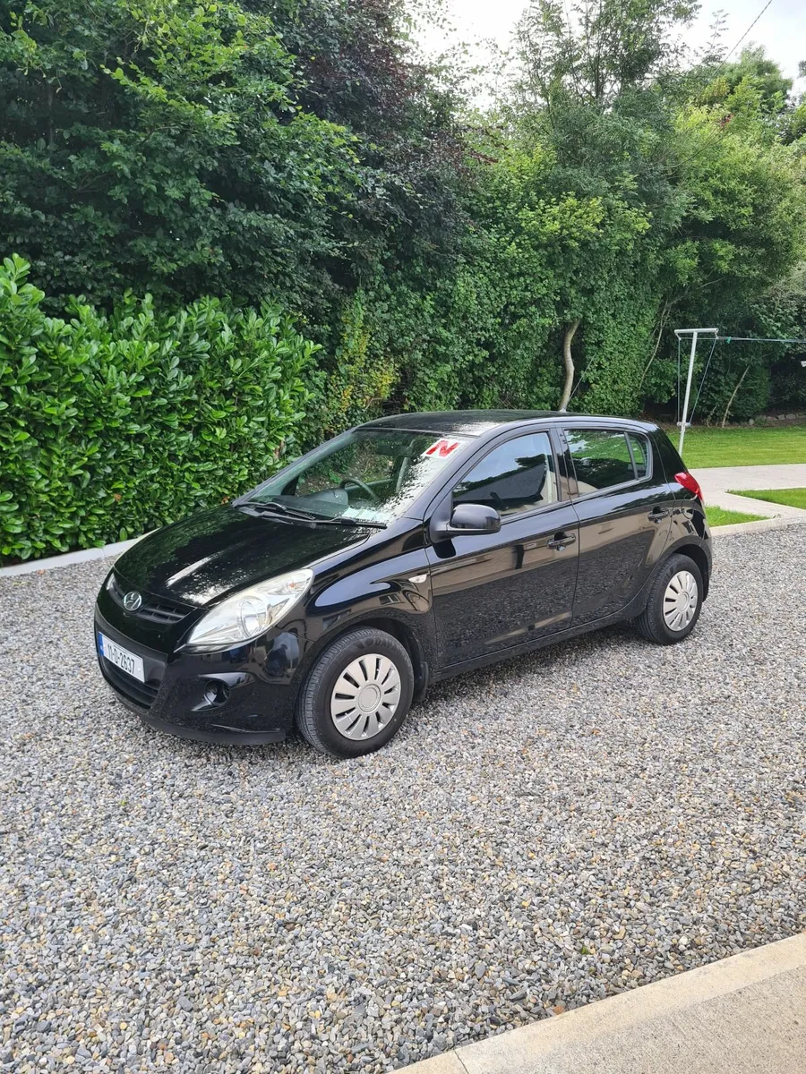 Hyundai i20 2011 - Image 1