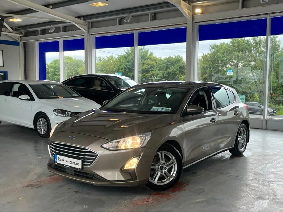 Ford Focus 1.5 Tdci Zetec 120PS 5DR - Image 1