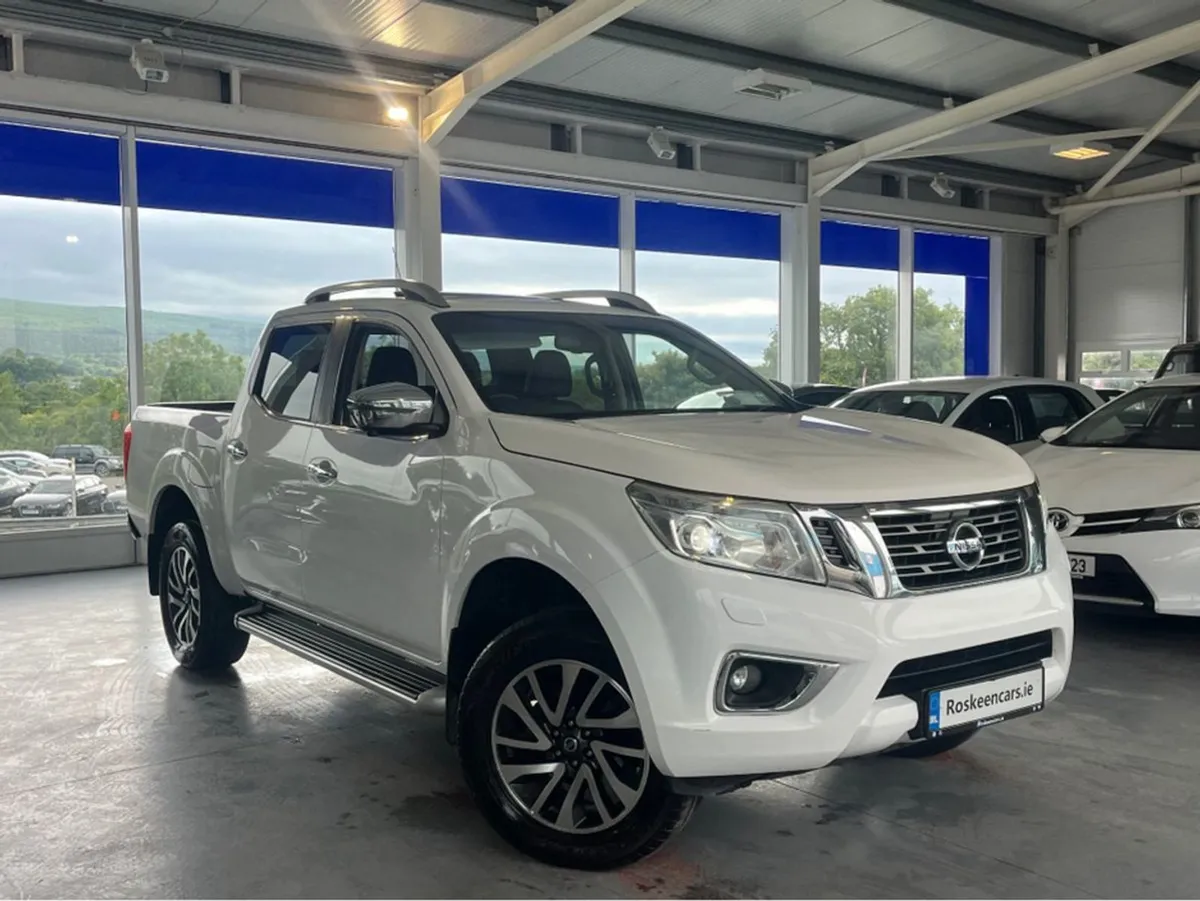 Nissan Navara 2.3 LE Leather Crew CAB 190 4DR - Image 1