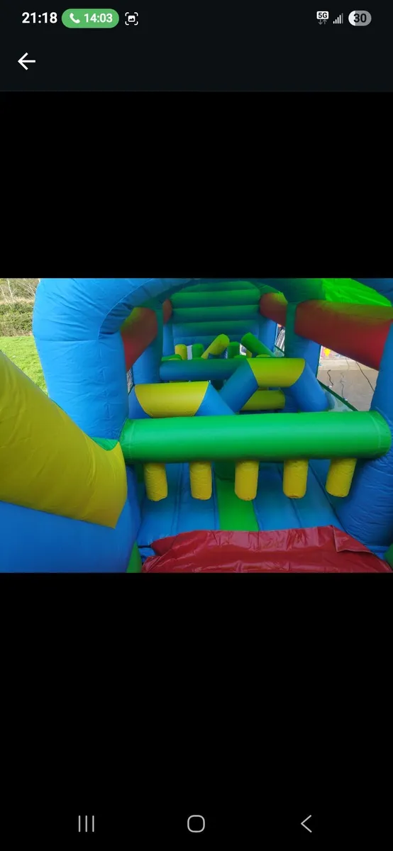Bouncing Castle Obstacle course - Image 4