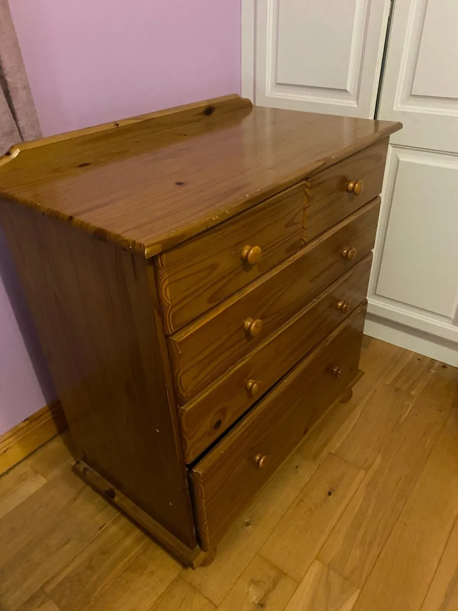 Dresser - Image 3