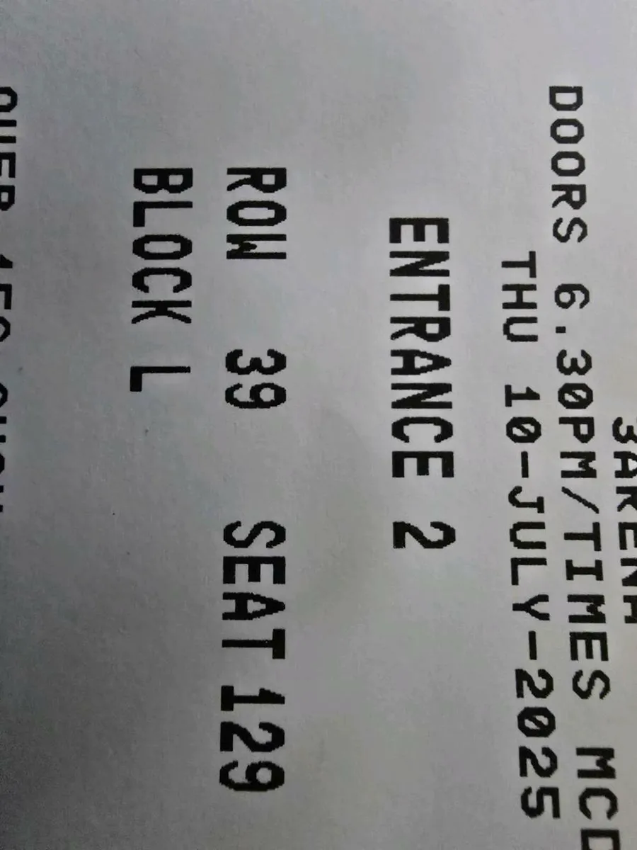 2 Peter Kay tickets - Image 3