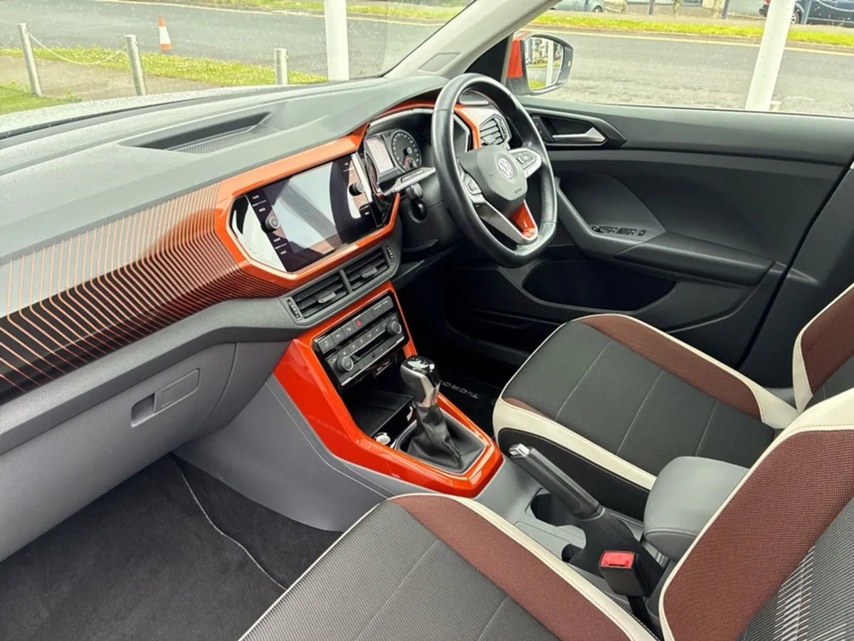 Volkswagen T-Cross 1.0l Petrol Automatic - Image 3