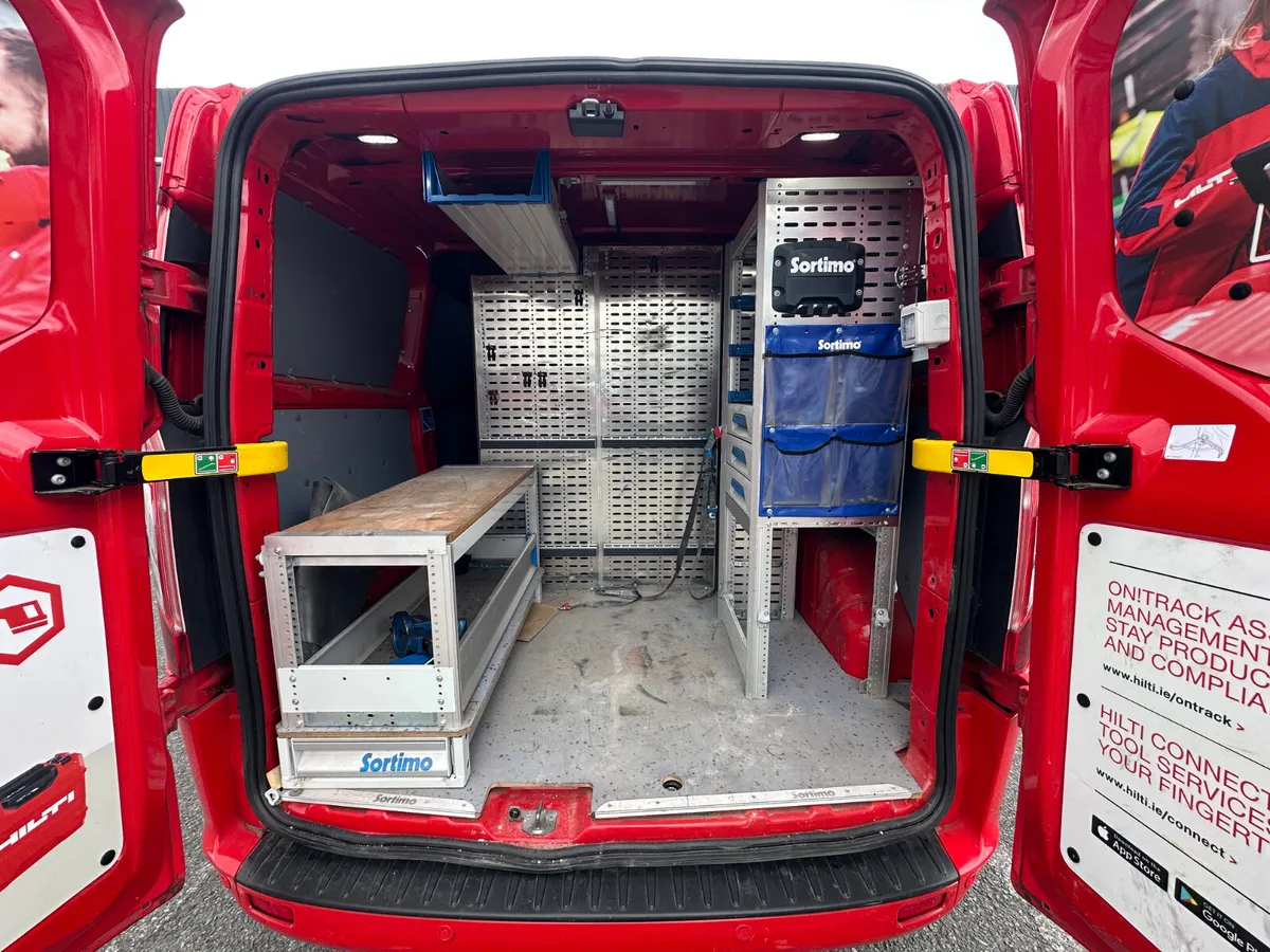 2019 Ford Transit Custom Limited Edition - Image 4