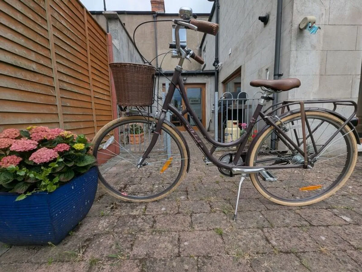 Ladies bike Raleigh Willow - Image 2
