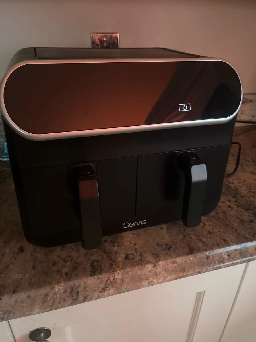 Air fryer - Image 1