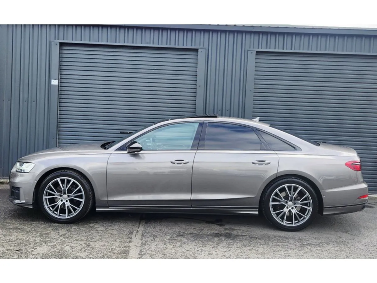 Audi A8 3.0 TDI Black Edition Quattro 262PS 4DR A - Image 4