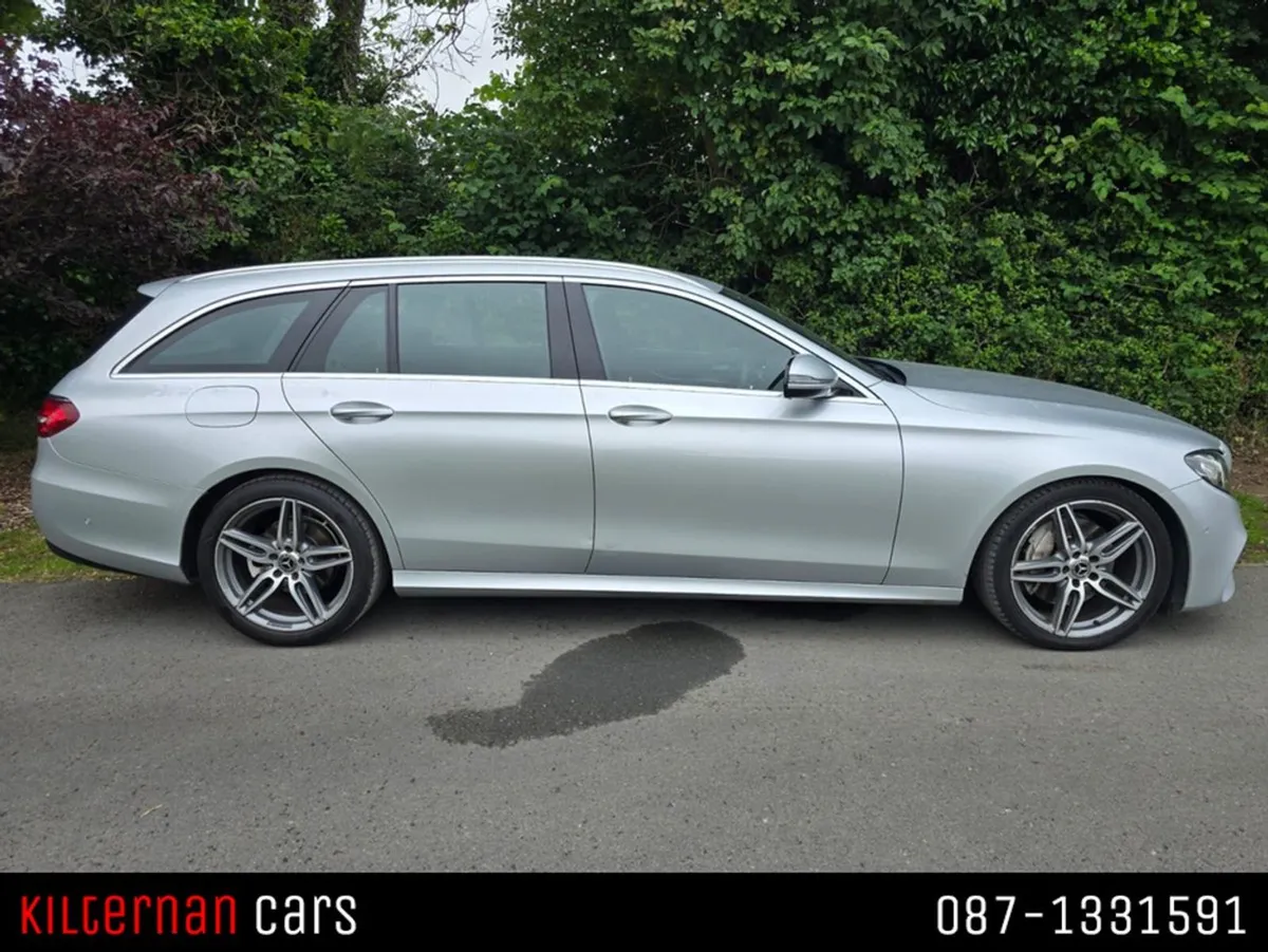 Mercedes-Benz E-Class 220 D AMG Line Estate 7 Sea - Image 3