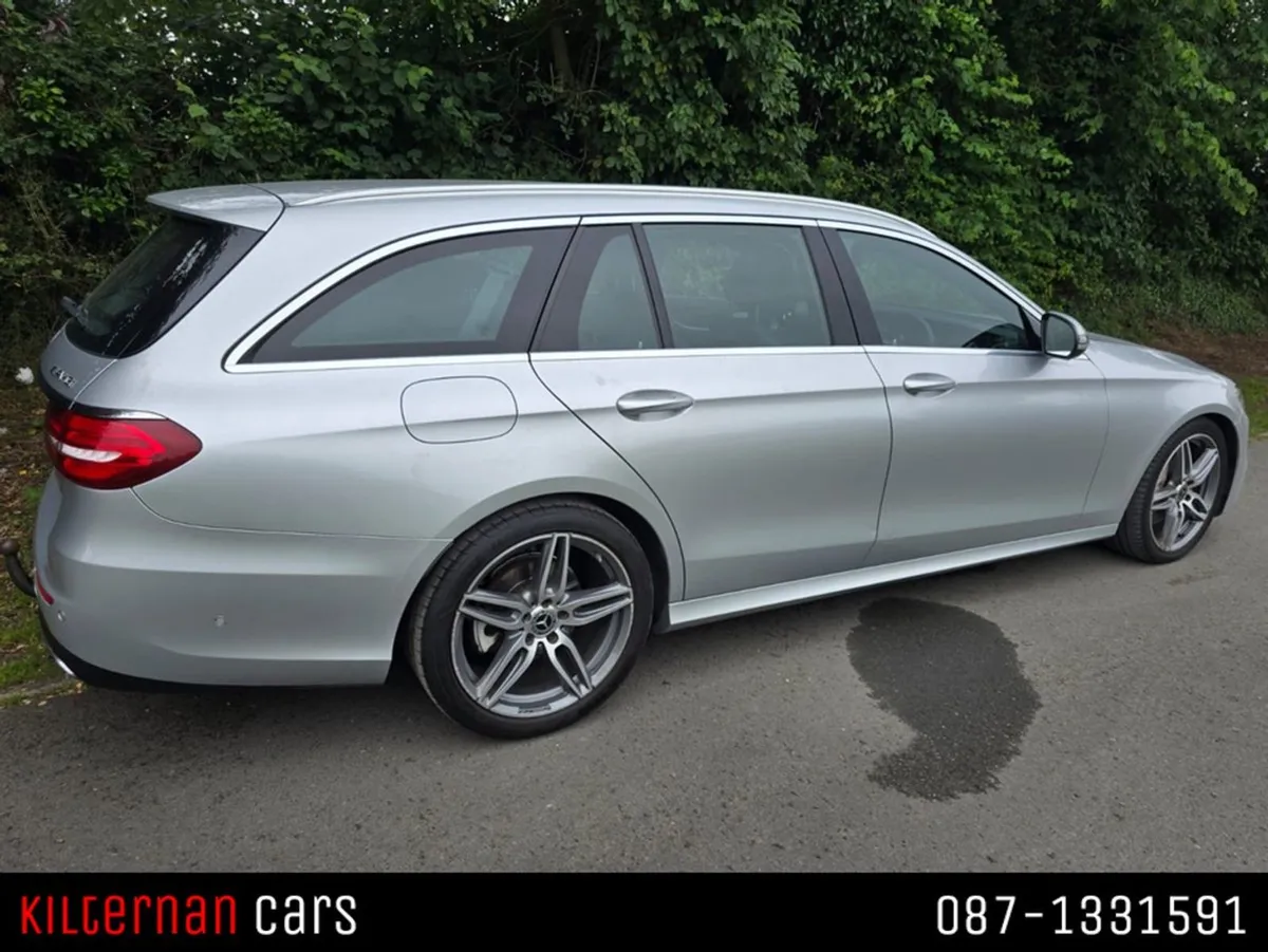Mercedes-Benz E-Class 220 D AMG Line Estate 7 Sea - Image 4