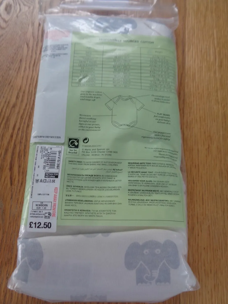 M&S Organic Baby Shortsleeve Bodysuits x 7 - Image 2