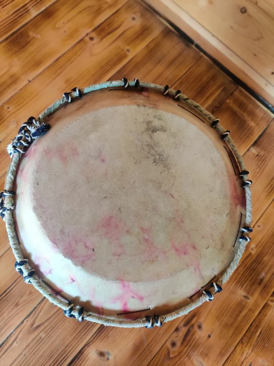 Snakeskin Earthenware drum - Image 2