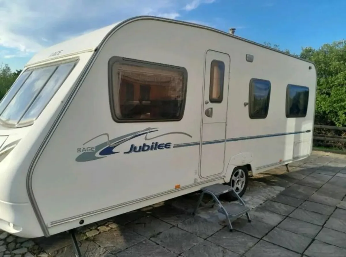 Ace Jubilee 4 Berth Cavan - Image 1