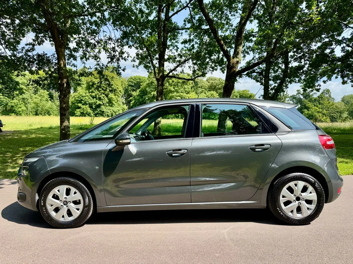 Citroen C4 •New NCT • small milage • - Image 4