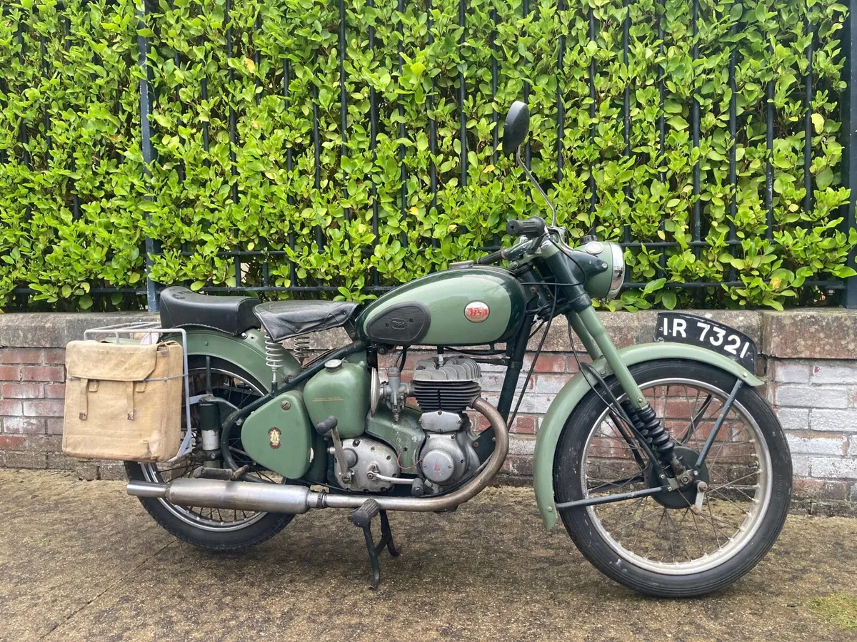 1955 BSA C10L - Image 1