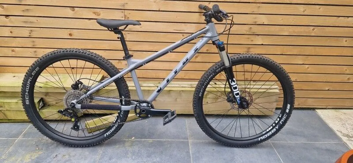 Vitus Nucles 26in Kids MTB - Image 1