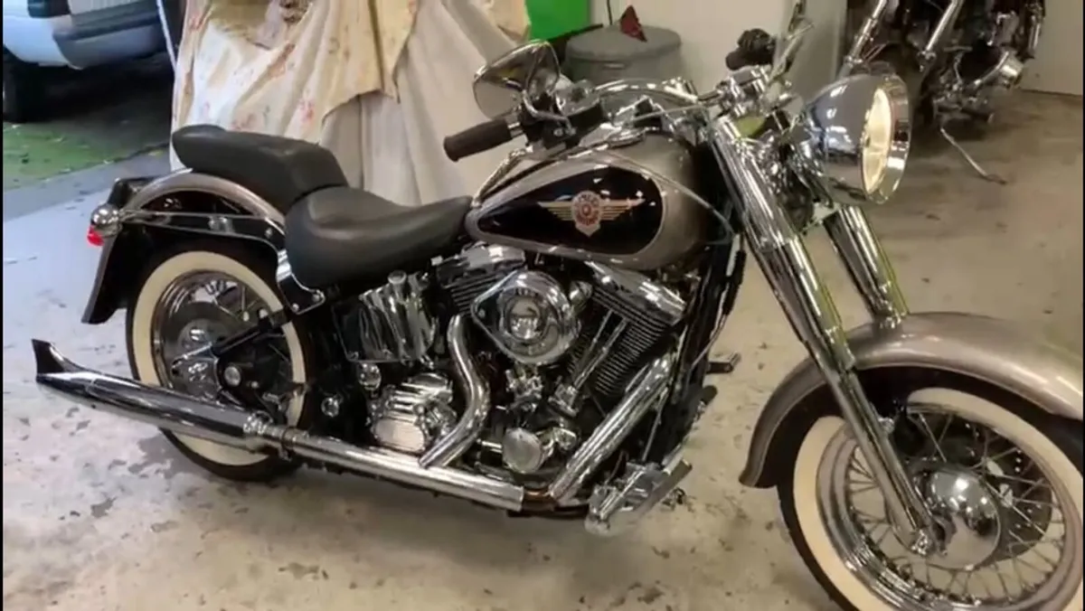 Harley Davidson - Image 3