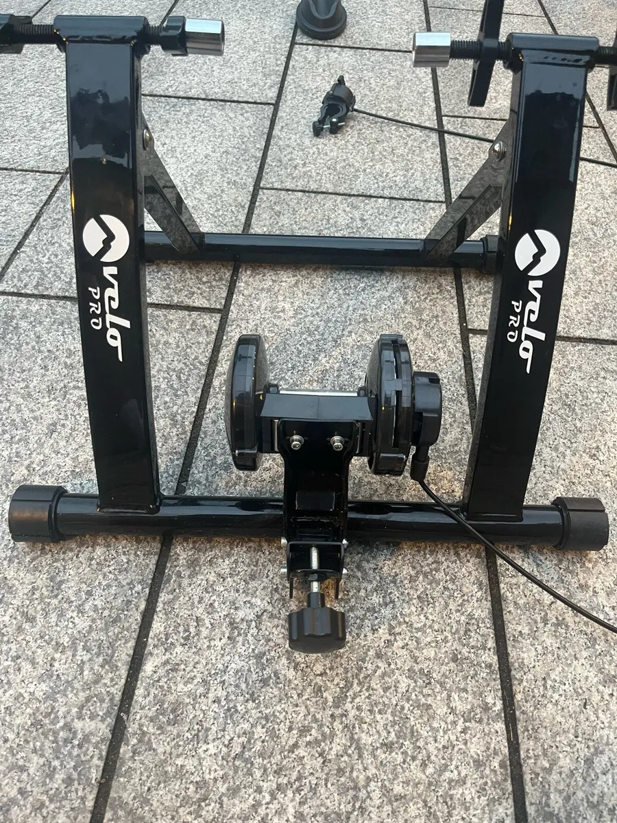 Velo Pro Turbo Bike Trainer - Image 1