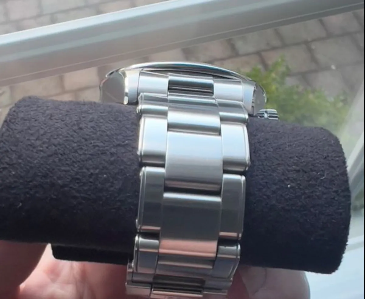 Tudor Black Bay Pro - Steel and Rubber/Leather - Image 3