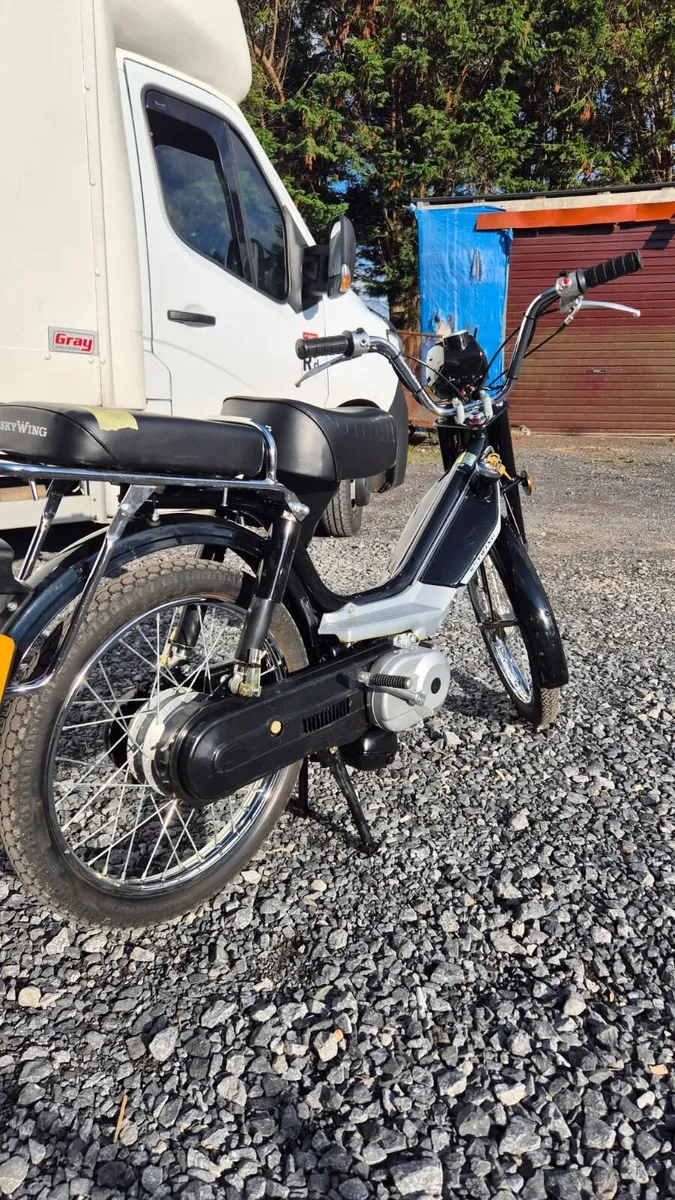 ⭐️⭐️COLLECTORS ITEM EASYRIDER MOPED⭐️⭐️ - Image 4