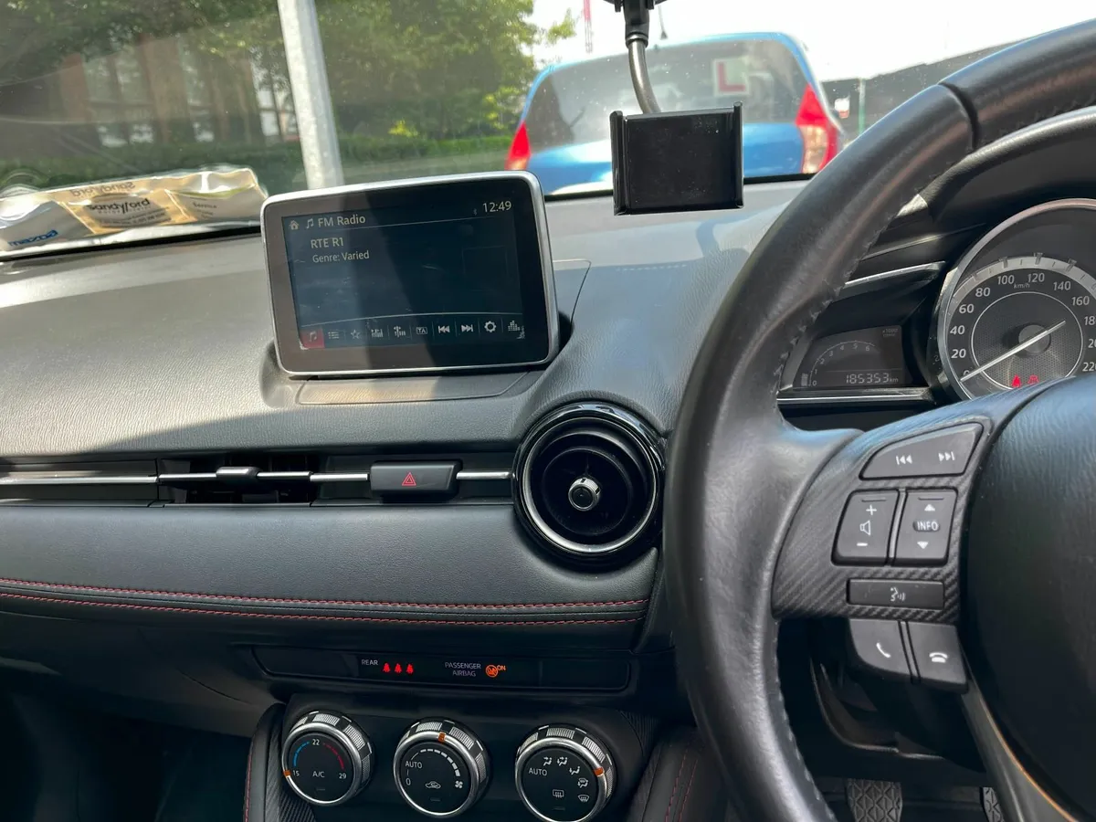 Mazda2 2016 - Image 2