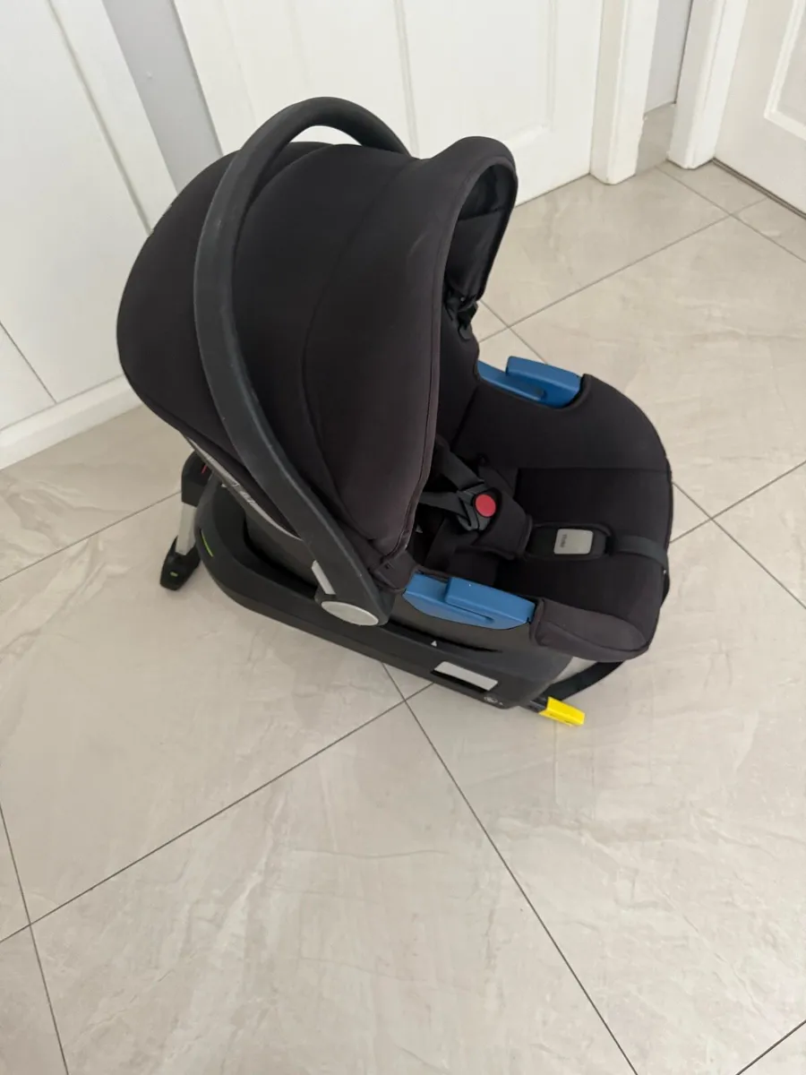 Baby Car seat - Image 1