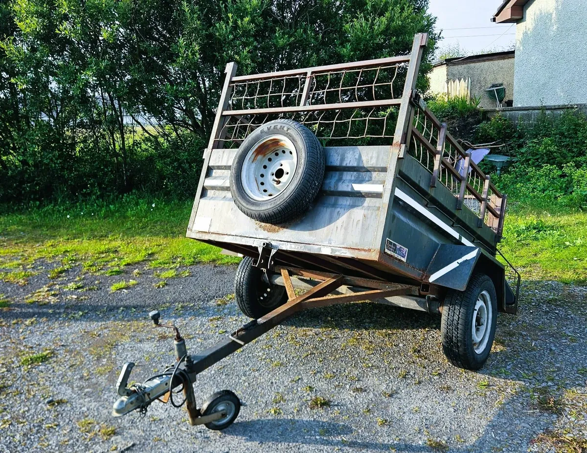 UNIQUE "FACTORY BUILT" 6X4 TIPPING TRAILER - Image 3