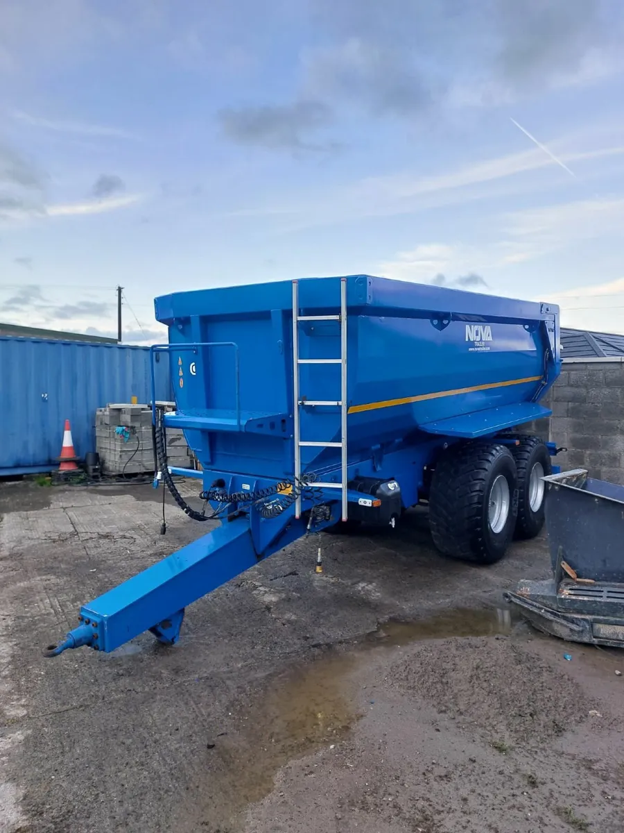 Dump Trailers - Image 1