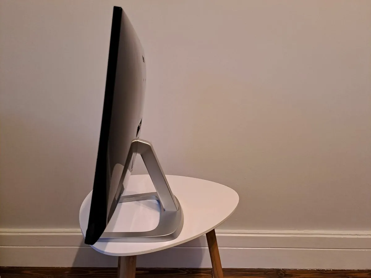 Computer Monitor - Image 3