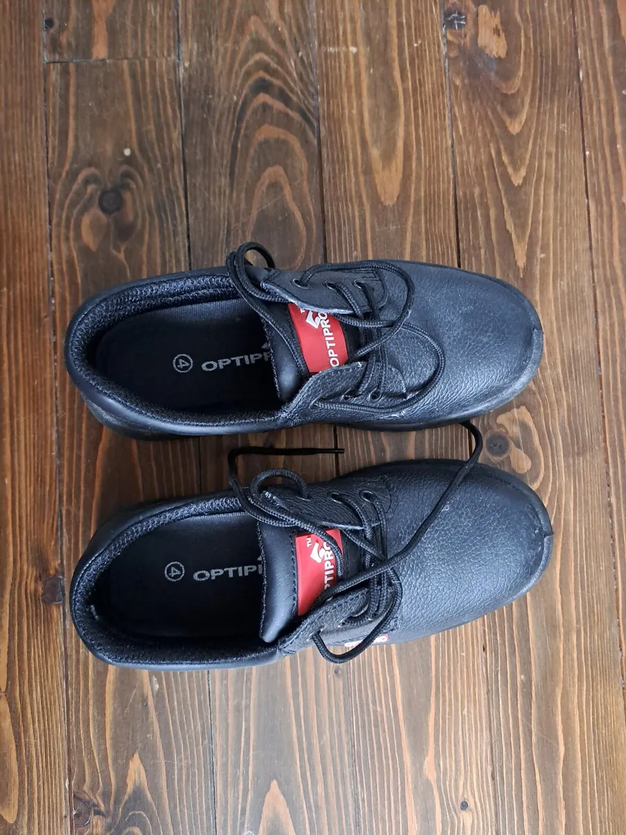 Safety Shoes - Image 1