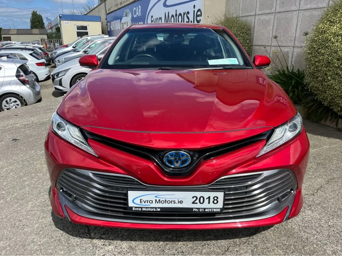 Toyota Camry G Hybrid Automatic 2.5 Petrol //mass - Image 2