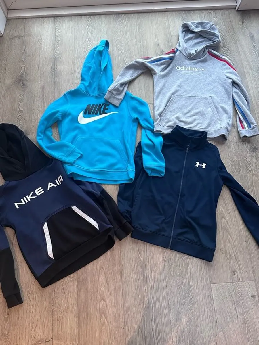 Older boys size Medium - Image 1