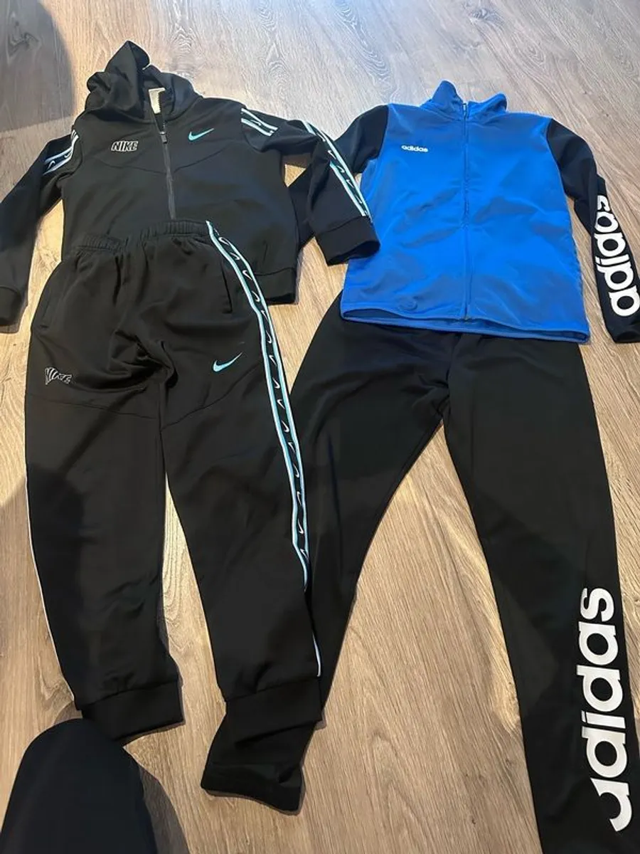 Older boys size Medium - Image 3
