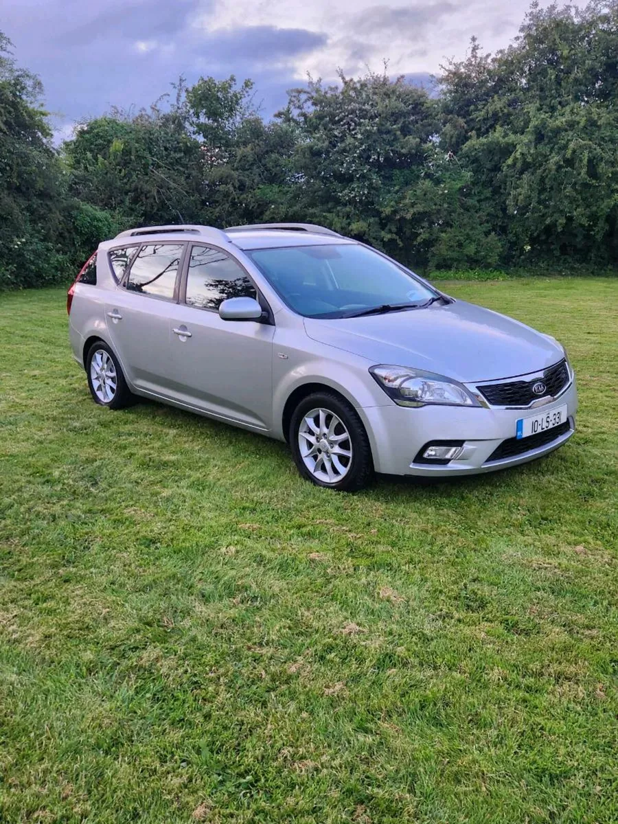 KIA CEED ESTATE - Image 1