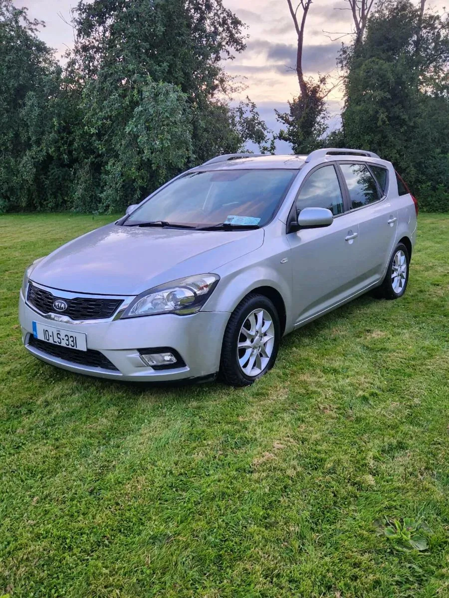 KIA CEED ESTATE - Image 2