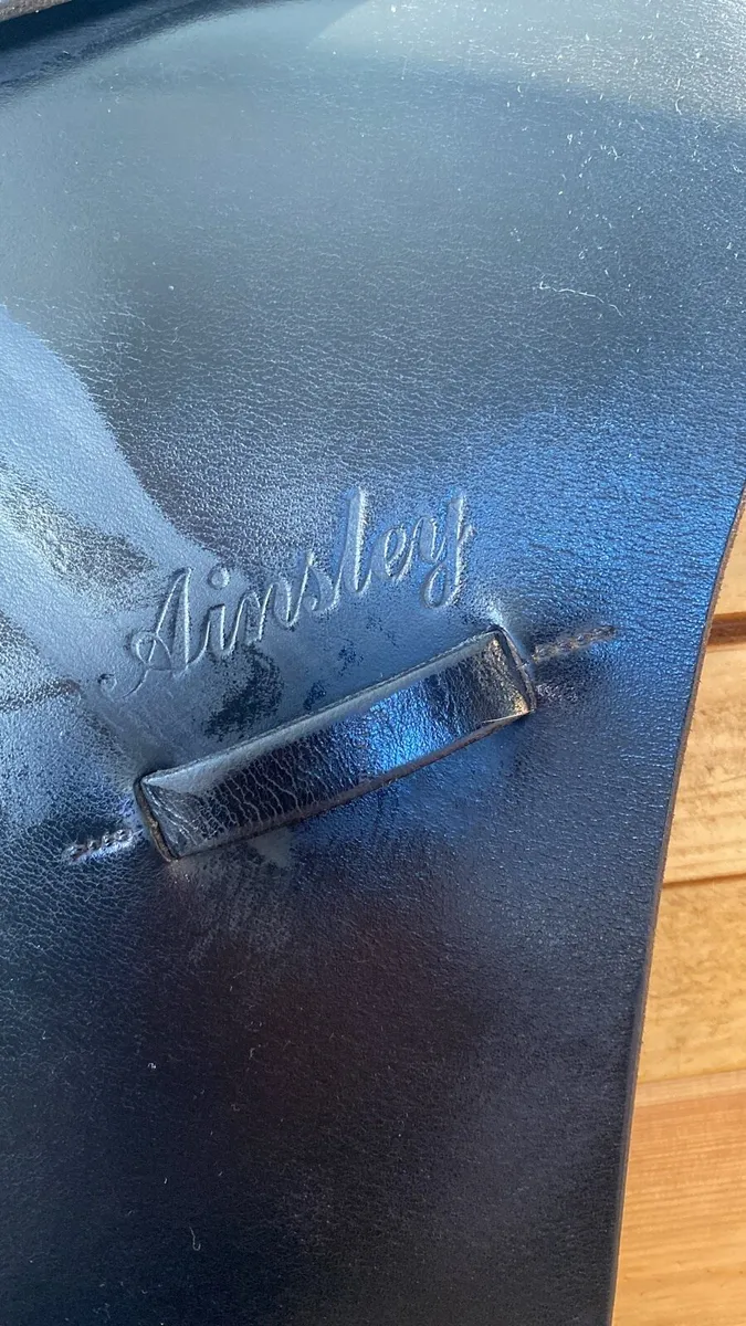 18” black Leather saddle - Image 2
