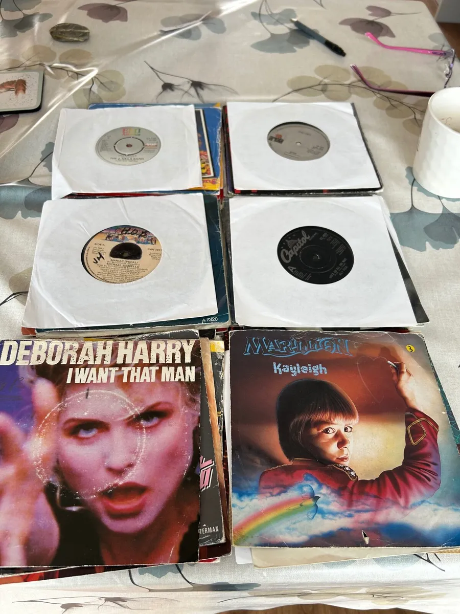 Records - Image 2