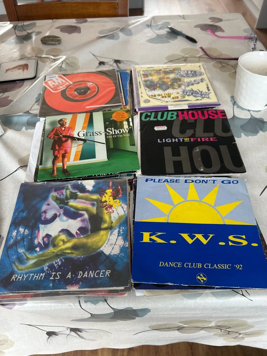 Records - Image 4
