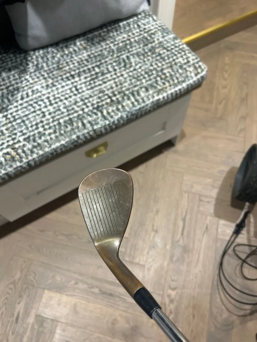 Mizuno 58 degree wedge - Image 2
