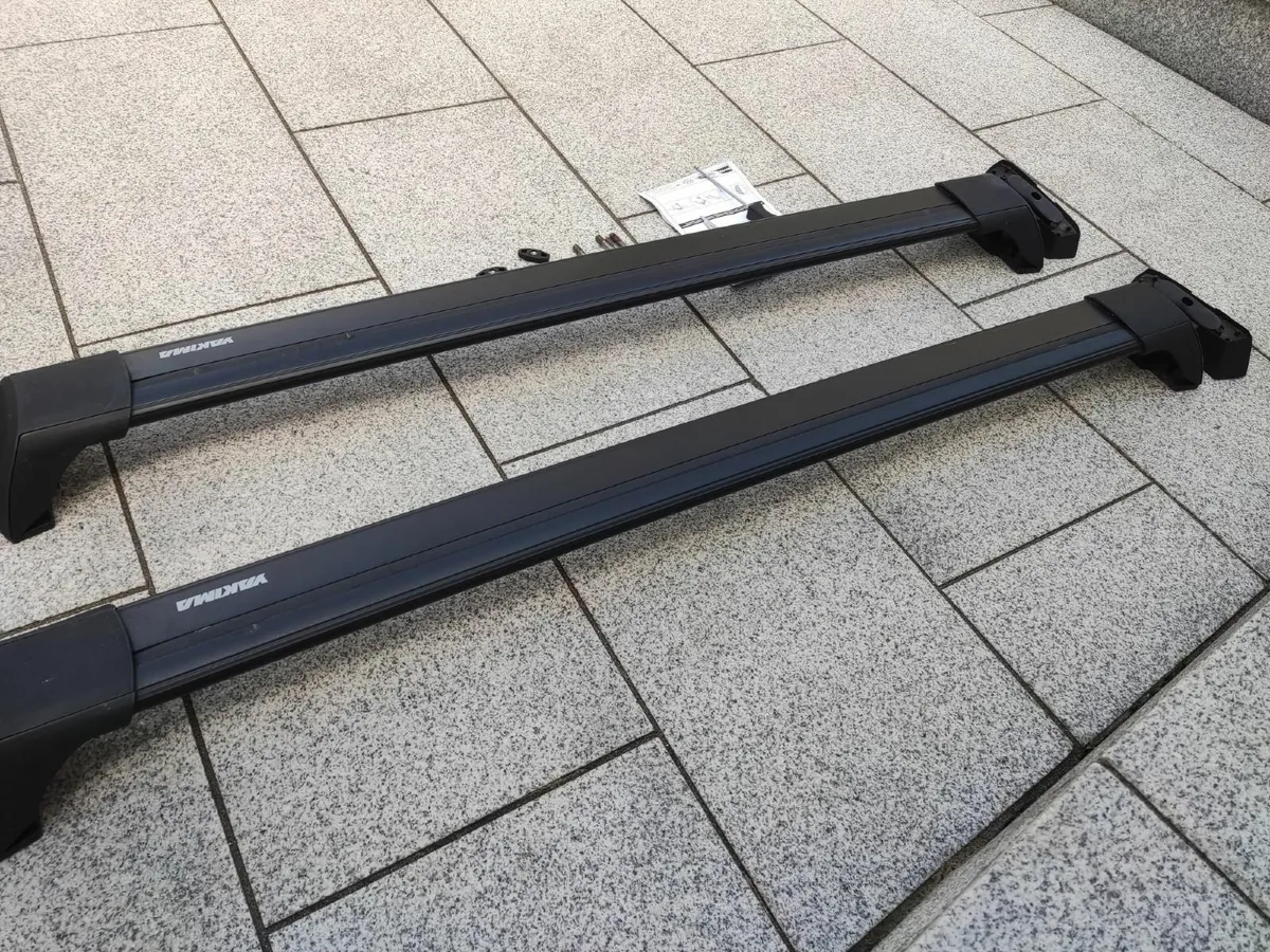 Mercedes Yakima Flush Roof Bars for Sale - Image 3
