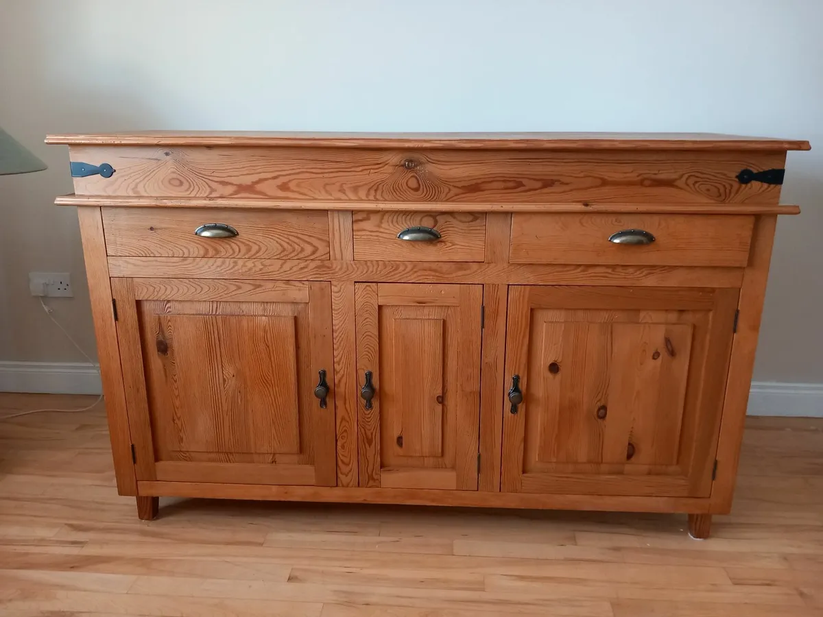 Sideboard - Image 1