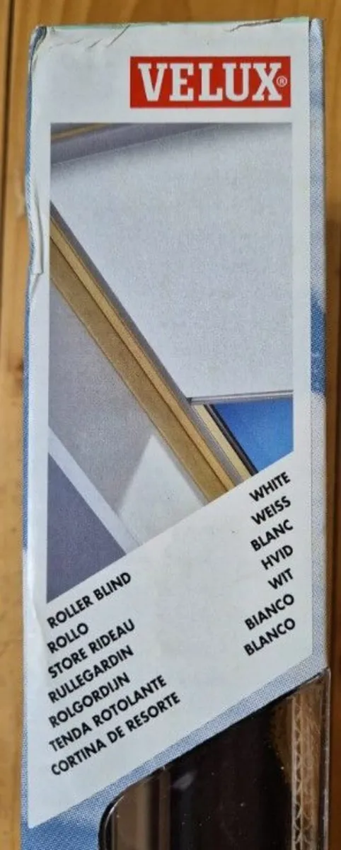 Unopened Velux Roller Blind - 38cm x 54cm - Image 1