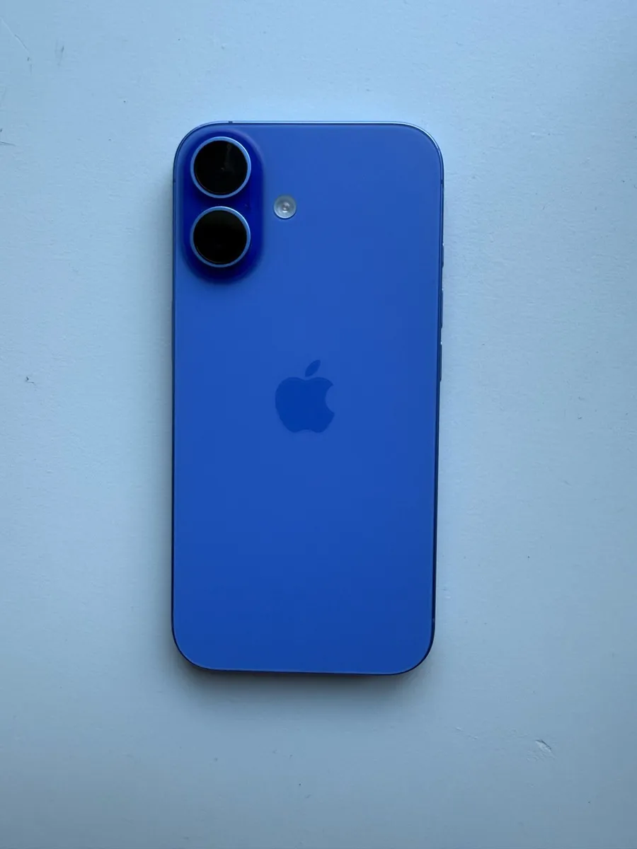 IPHONE 16 128GB THREE NETWORK - Image 1