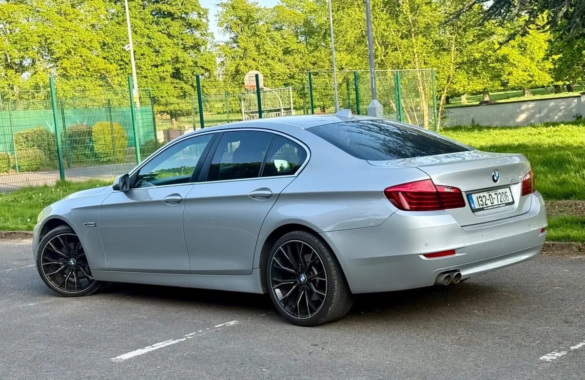 BMW 5-Series 2013/AUTOMATIC/ - Image 3