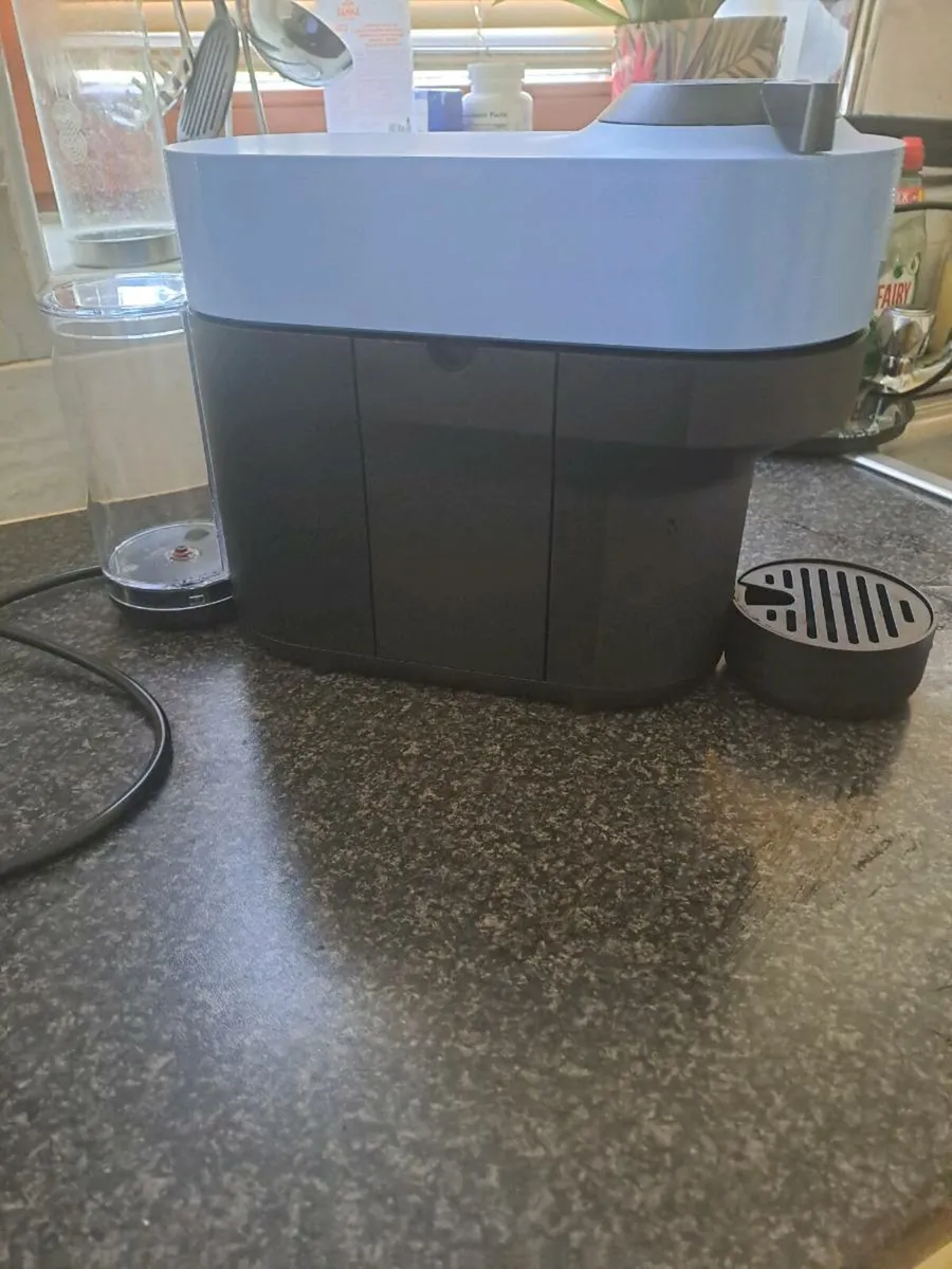 Nespresso Coffee Machine - Image 4