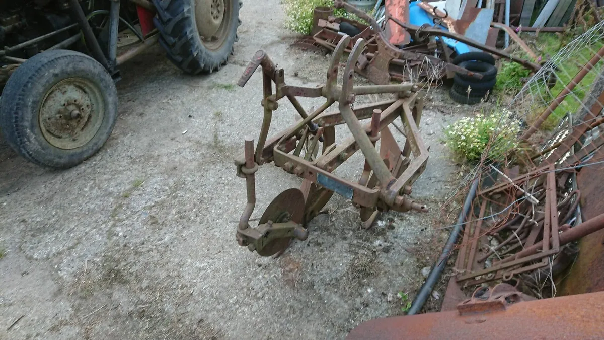 vintage plough ford ransomes - Image 3