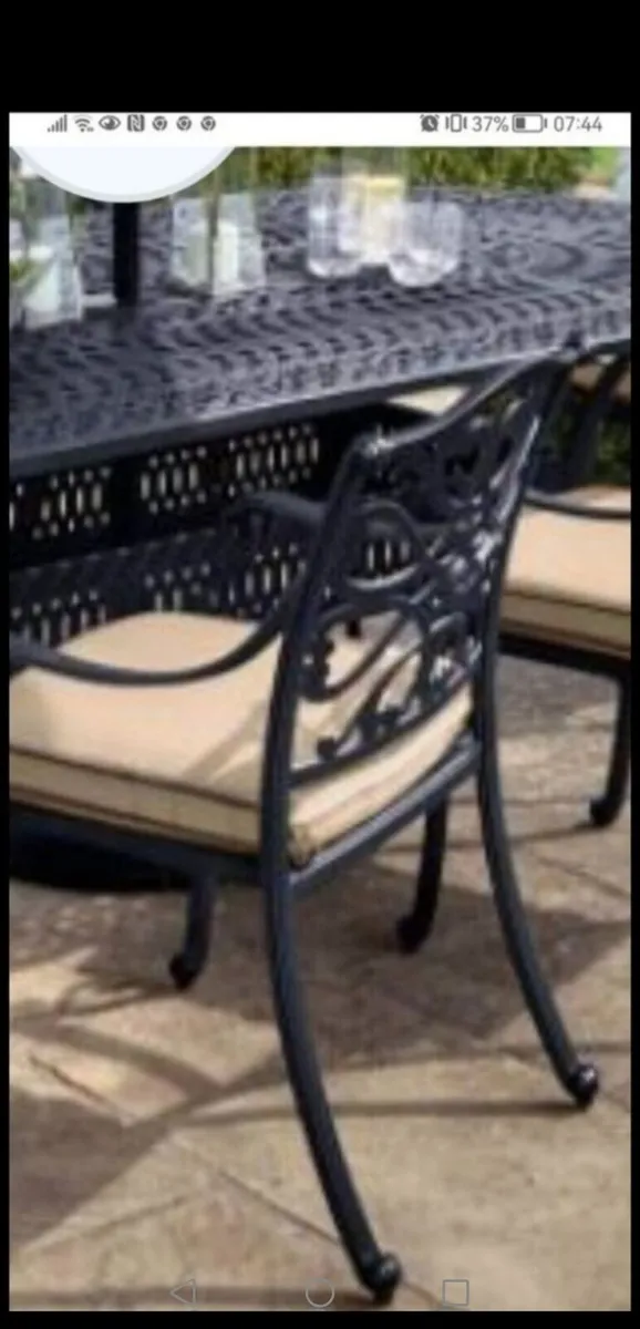 ***CLEARANCE*** Brand New Hartman Cast Alum 6 Seat - Image 3