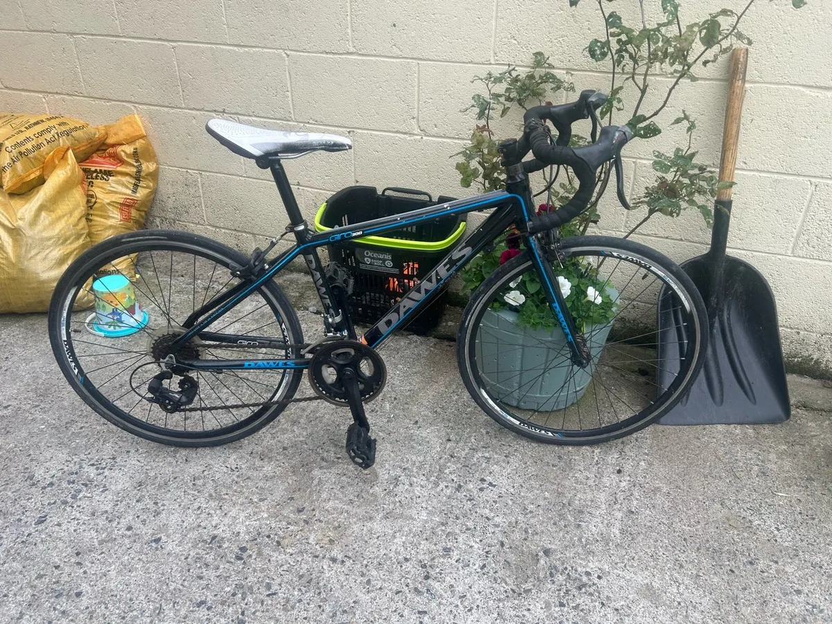Kids racing bike - Image 1